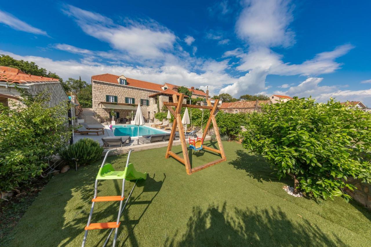 Villa Joe Čilipi エクステリア 写真